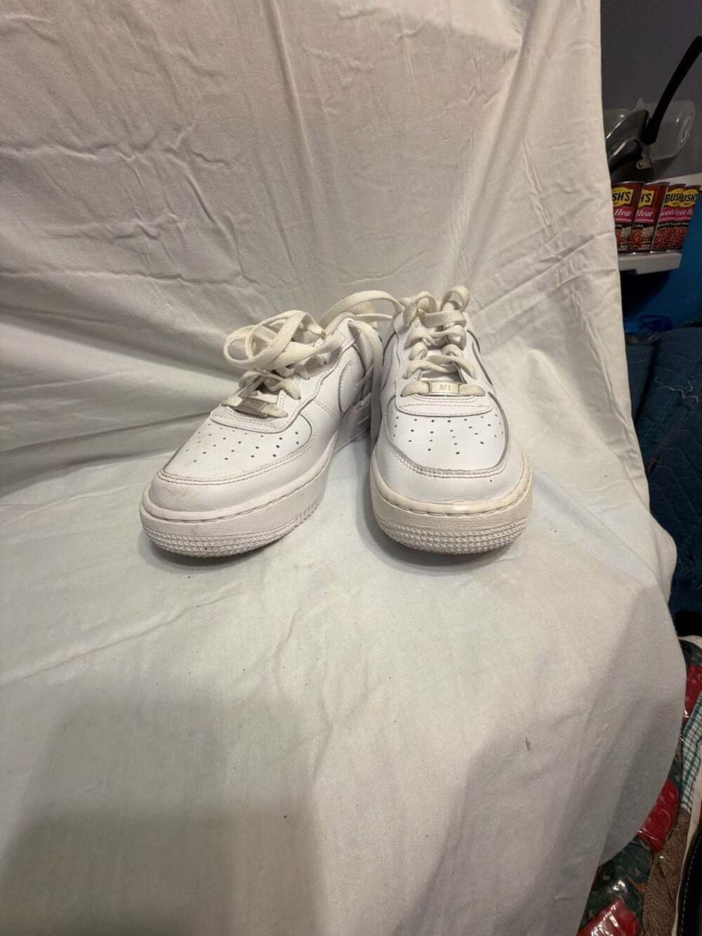 Nike Air Force 1 Youth GS White Sneakers - Picture 5 of 5